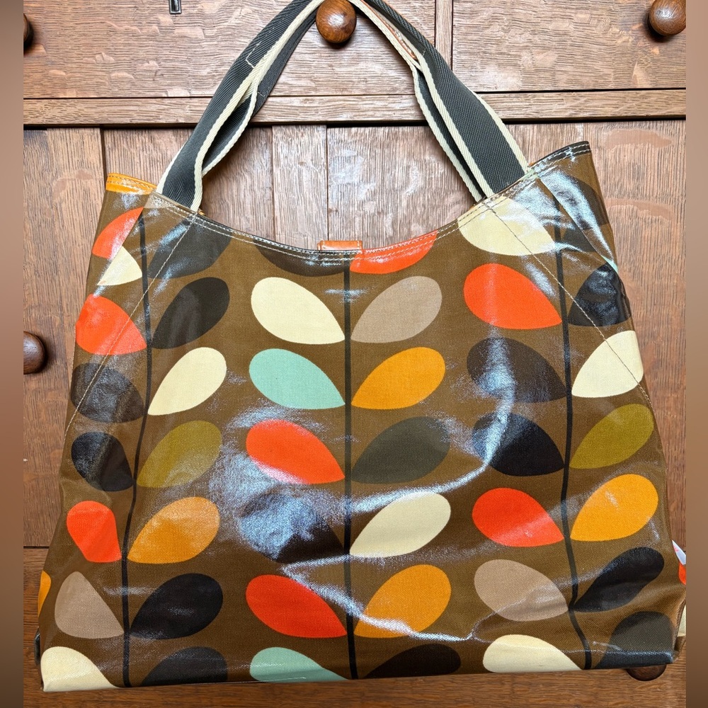 Vintage Orla Kiely STEM print coated canvas, large shoulder bag magnet closure